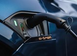 Audi-e-tron-2022-10.jpg