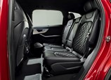 Audi-Q7-2022-08.jpg