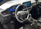 Ford Focus ST LINE (interior).jpg