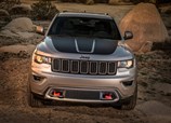 Jeep-Grand_Cherokee-2019-07.jpg