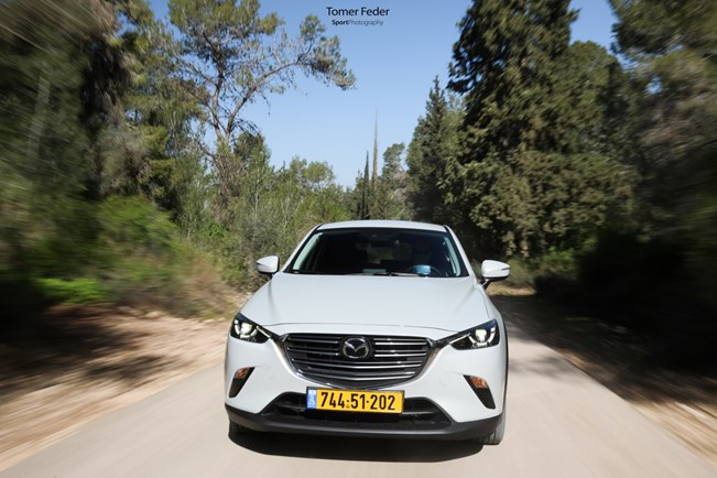 טויוטה יאריס קרוס מול מאזדה CX-3 - מבחן דרכים השוואתי