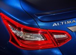 Nissan-Altima-2018-07.jpg