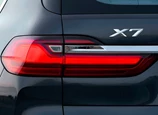 BMW-X7-Version-2022-07.jpg