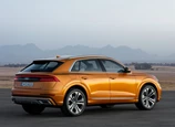 Audi-Q8-2020-03.jpg