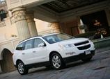 Chevrolet-Traverse-2012-04.jpg