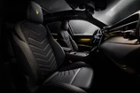 19152-MaseratiGrecaleTrofeo-frontseats.jpg