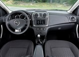 Dacia-Logan-2016-05.jpg