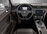 Volkswagen-Passat-2019-05.jpg