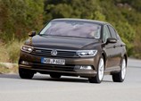 Volkswagen-Passat-2016-06.JPG