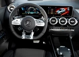 Mercedes-Benz-GLA-2022-11.jpg