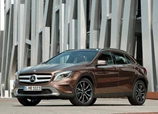 Mercedes-Benz-2014-04.jpg