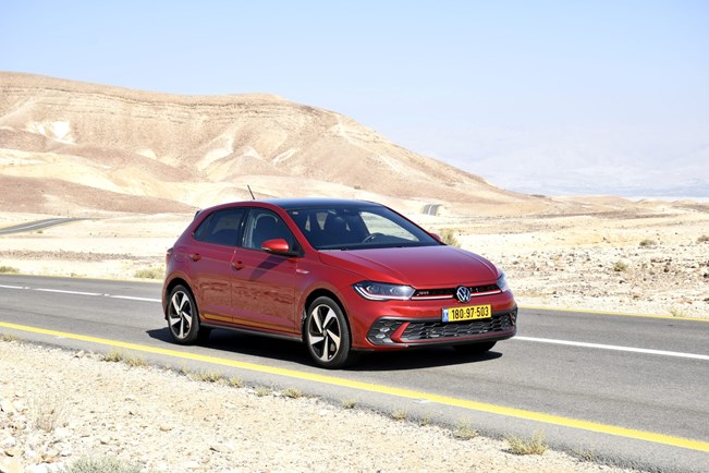 פולקסווגן פולו GTI 2022 - מבחן דרכים