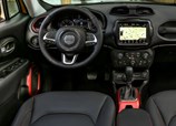 Jeep-Renegade-2019-04.jpg