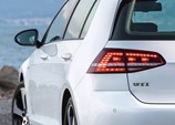 Volkswagen-Golf_GTI-2015-06.jpg