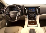 Cadillac-Escalade-2019-05.jpg