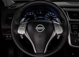 Nissan-Altima_SR-2017-05.jpg