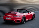 Porsche-911-GTS-2023-03.jpg