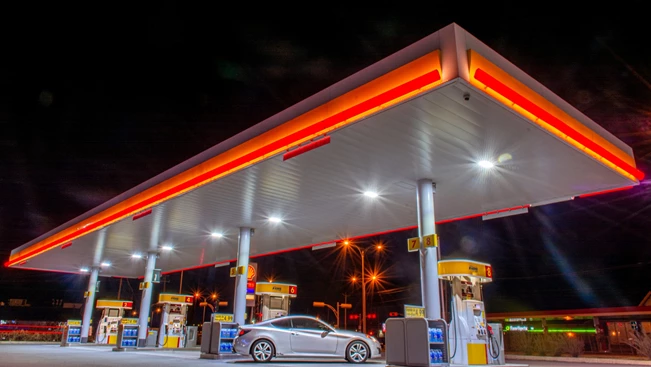 מחיר הדלק עלה הלילה –  ירד בחזרה בחצות