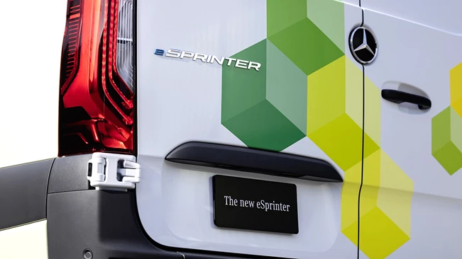​מרצדס e-ספרינטר החדש - עד 400 ק"מ של טווח חשמלי