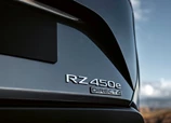 Lexus-RZ_450e-2023-14.jpg