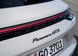 Porsche-Panamera-2023-16.jpg