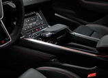 Audi-Q8_e-tron_quattro-2023-08.jpg