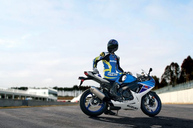 GSX-R600 / R750