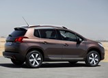 Peugeot-2008-2016-02.jpg