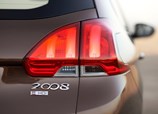 Peugeot-2008-2014-12.jpg
