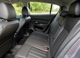 Chevrolet-Cruze_Hatchback-2015-16.jpg