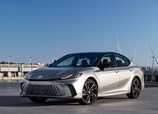 Toyota-Camry_Hybrid-2024-04.jpg