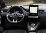 Renault-Captur E-Tech Hybrid-2024-06-FL.jpg