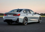 BMW-3-series-2024-02.jpg