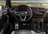Volkswagen-Tiguan_Allspace-2024-06.jpg