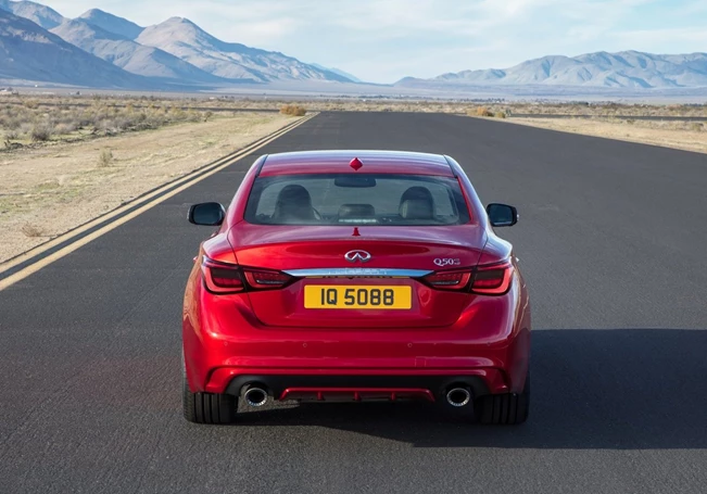 אינפיניטי Q50