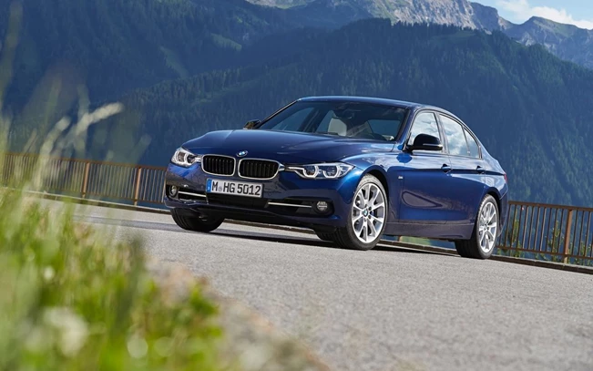 ב.מ.וו 330i 2017