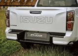 Isuzu-D-Max-2024-14.jpg