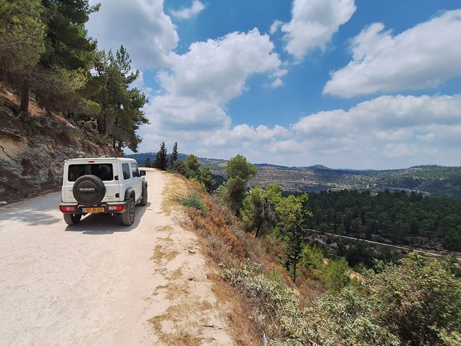 אוטו מטייל: הרי ירושלים, מערבה