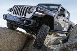 Jeep-Gladiator-2024-04.jpg