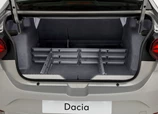 Dacia-Logan-2024-10.jpg