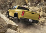 Chevrolet-Colorado_ZR2-2024-04.jpg