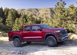 Chevrolet-Colorado_ZR2-2024-06.jpg