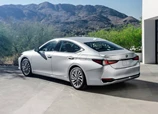 Lexus-ES-2024-03.jpg