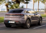 Porsche-Macan-2024-02.jpg