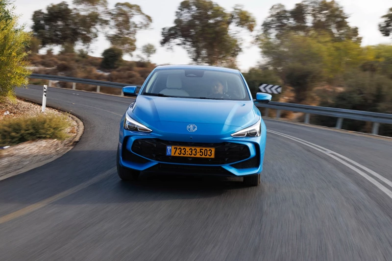 MG 3 בנזין - מבחן דרכים