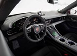 Porsche-Taycan-2024 (6).jpg