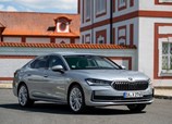 Skoda-Superb-2025-01.jpg