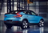 Volvo-C40-2025-04.jpg