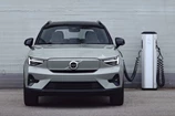 Volvo-C40-2025-15.jpg