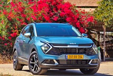 כתבה קיה ספורטאז' היברידי – מבחן דרכים (210 כ"ס, פרמיום)